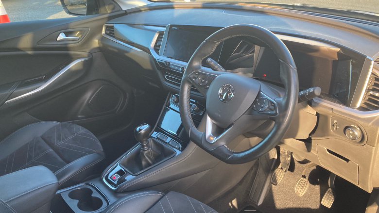 Vauxhall Grandland 1.2 Turbo Ultimate 5dr Petrol Hatchback